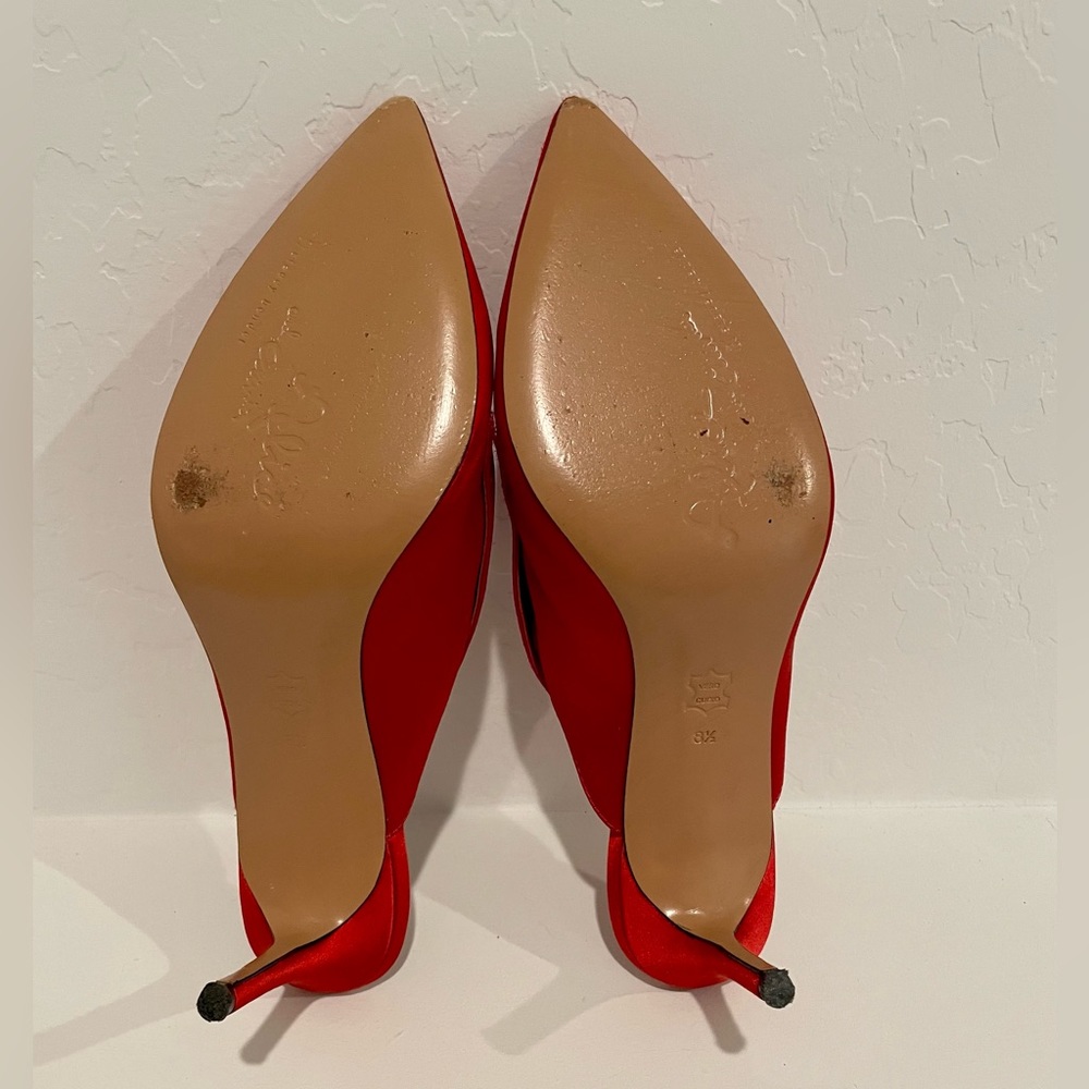 Alice + Olivia | Mareist Cherry & Fuchsia | 8.5 - Picture 4 of 6